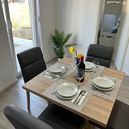 Apartment Apartman Ana