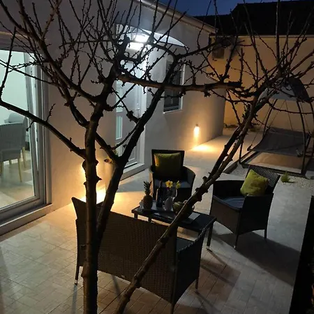 Apartman Ana *