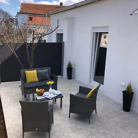 Apartment Apartman Ana