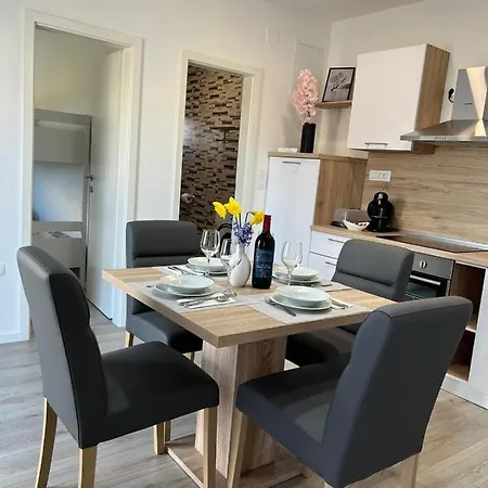 Apartman Ana *