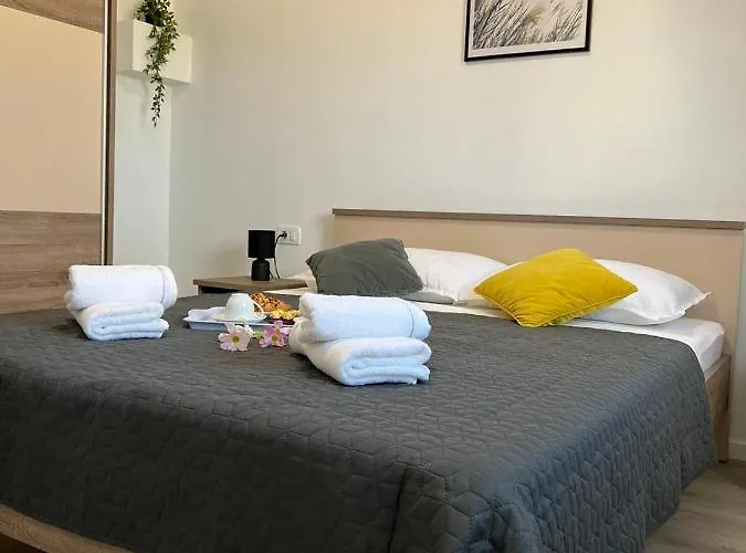 דירה Apartman Ana *