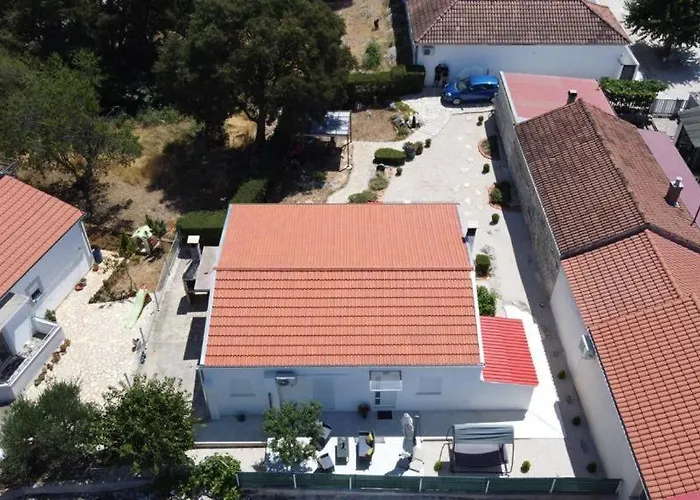 Apartman Ana Appartement *