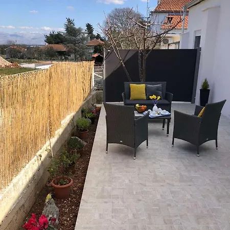 Apartman Ana Apartamento Crno