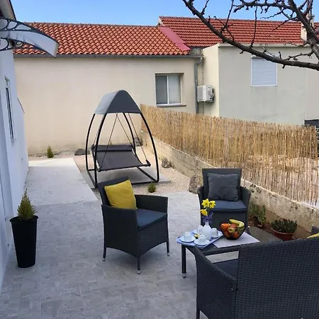 Apartman Ana *